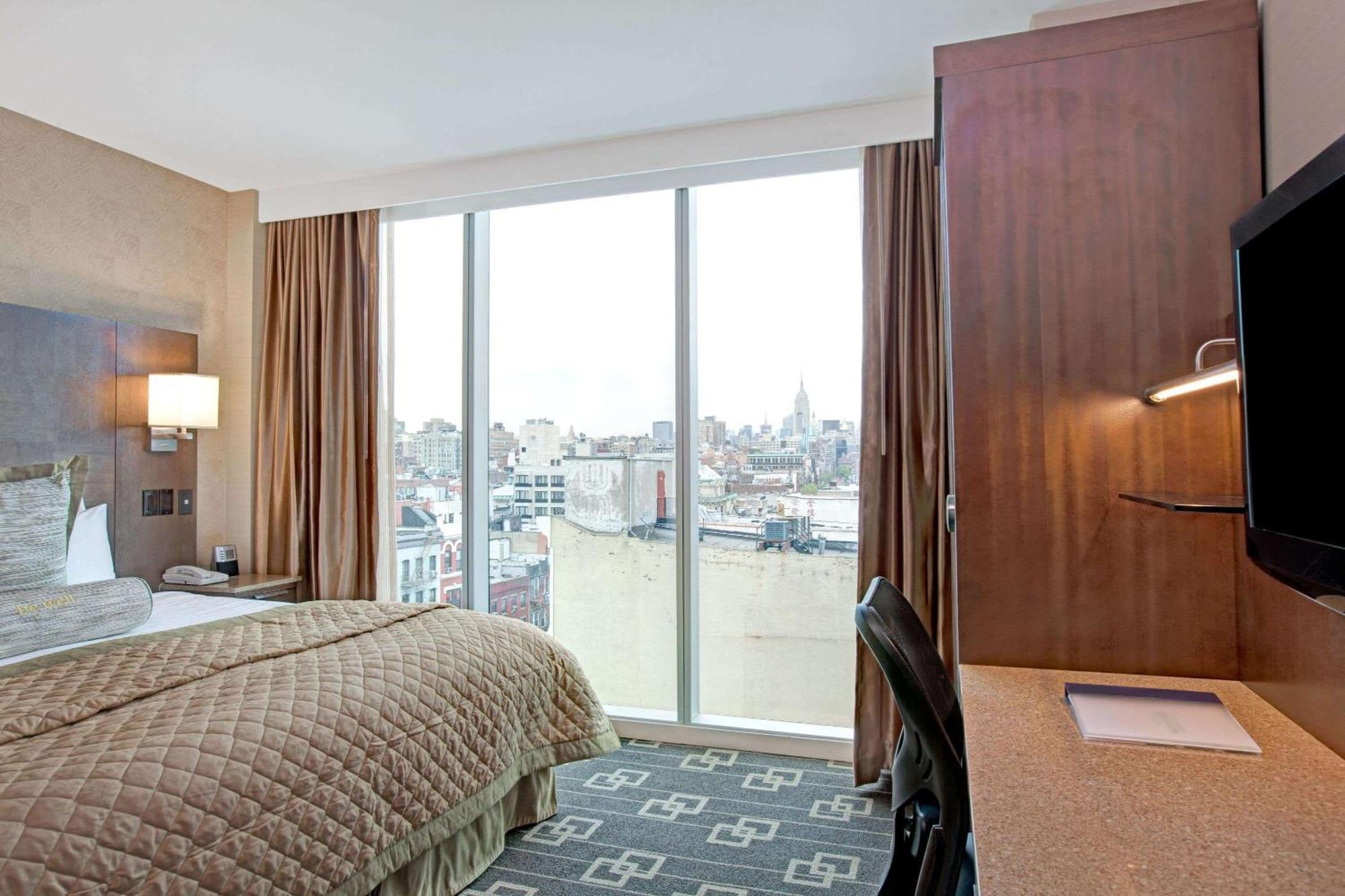 Hotel Wyndham Garden Chinatown New York Esterno foto